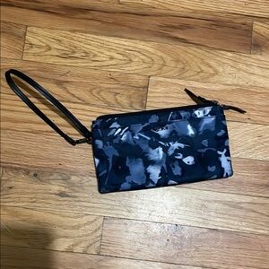 TUMI Voyager Wristlet Wallet